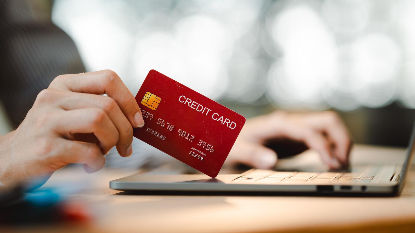 Does Your Credit Card Chip Hold Your Purchase History? Demystifying EMV Chip Technology